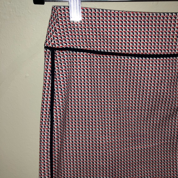 Ann Taylor Pencil Skirt - Picture 2 of 3